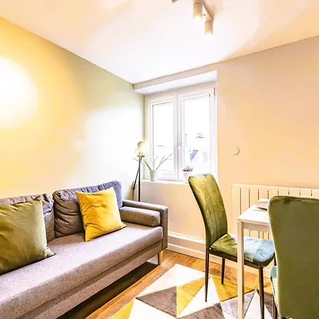 L'arc En Ciel - Paisible A Proximite De La Cathedrale Apartment